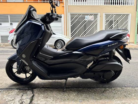 YAMAHA NMAX CONNECTED 160 SE ABS 